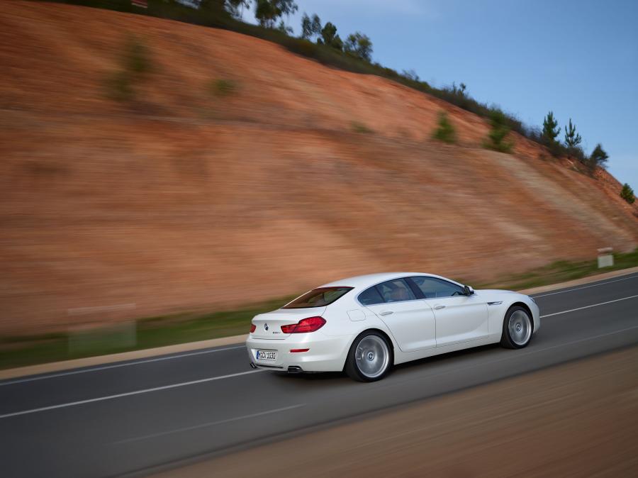 BMW 650i Gran Coupe 2015 года  (фото 12 из 32)